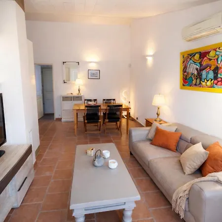 De Chloe - Cosy Avec Clim, Terrasse & Parking Prive, Apartment *